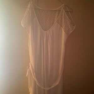 Signature Studio White Blouse